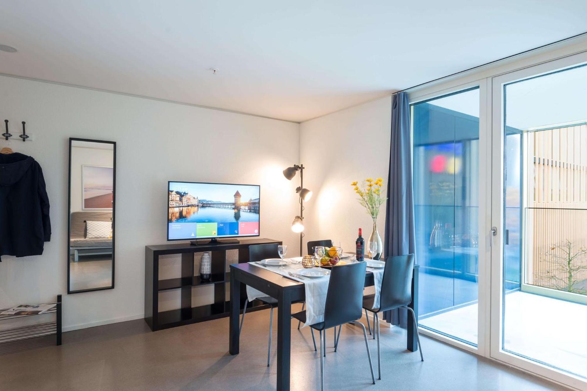 Hitrental Allmend Comfort Apartments Luzern Exteriör bild